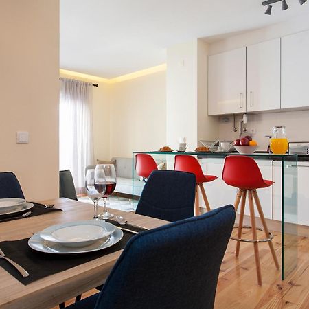 Joivy Graca Deluxe Apartments Lisbon Bagian luar foto