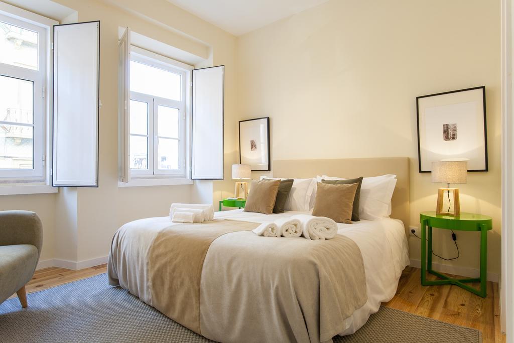 Joivy Graca Deluxe Apartments Lisbon Bagian luar foto