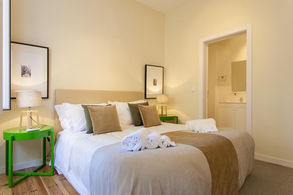 Joivy Graca Deluxe Apartments Lisbon Bagian luar foto