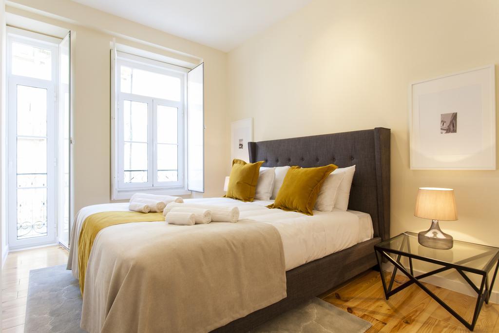 Joivy Graca Deluxe Apartments Lisbon Bagian luar foto