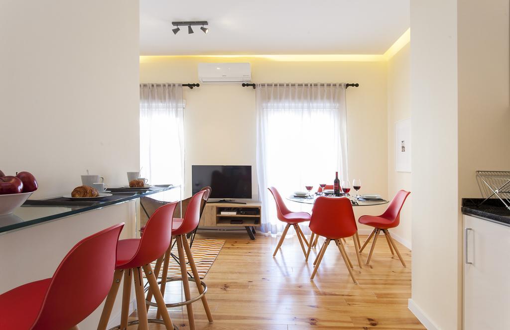 Joivy Graca Deluxe Apartments Lisbon Bagian luar foto