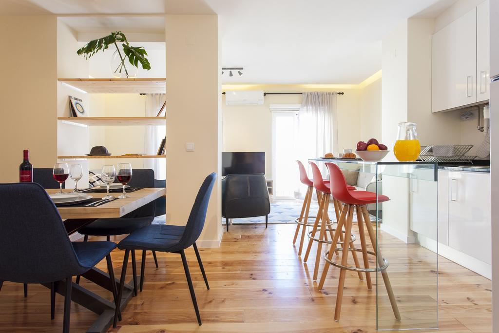 Joivy Graca Deluxe Apartments Lisbon Bagian luar foto