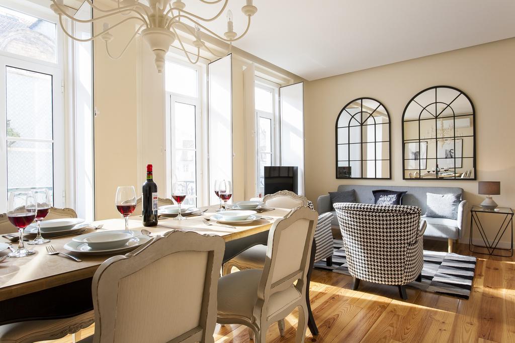 Joivy Graca Deluxe Apartments Lisbon Bagian luar foto
